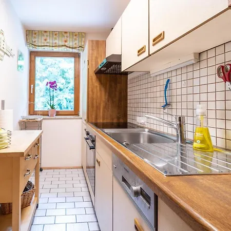 Haus Marianne アパート